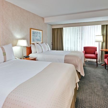 Holiday Inn Montreal Midtown الغرفة الصورة