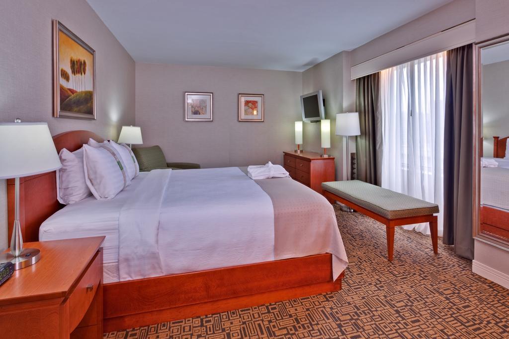 Holiday Inn Montreal Midtown الغرفة الصورة